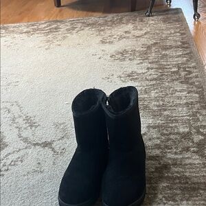Cat & Jack Black Winter Boots